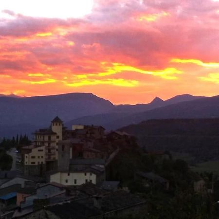 Apartament Gran Pirineu Montferrer المظهر الخارجي الصورة